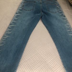 Vintage Sassy Thai Capri Jeans Never Worn